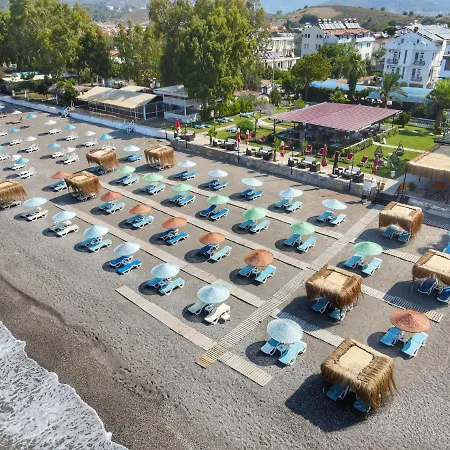 Yuecel Hotell