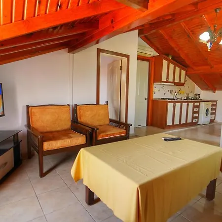 Hotel Yuecel 3*