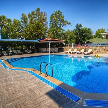 Hotel Yuecel 3*