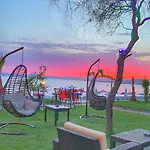 Hotell Yuecel 3*